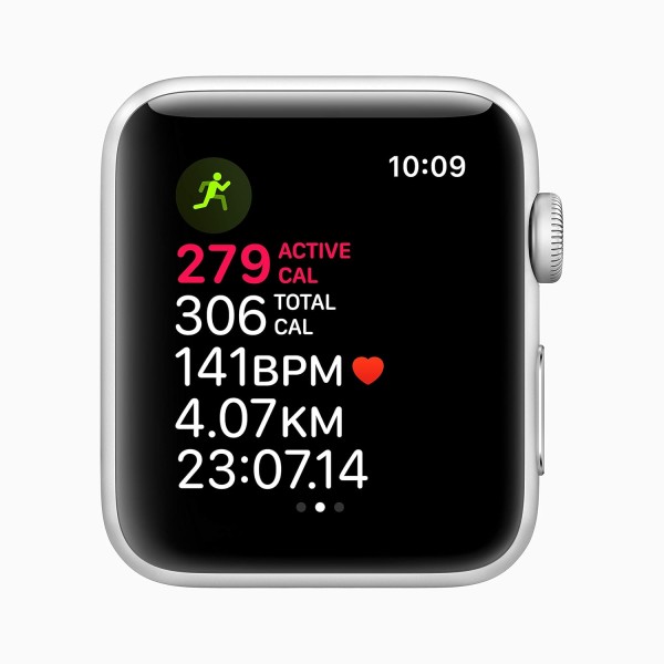 Apple Watch Series 3 (GPS, 42mm) - Silver Aluminium Case with White Sport Band